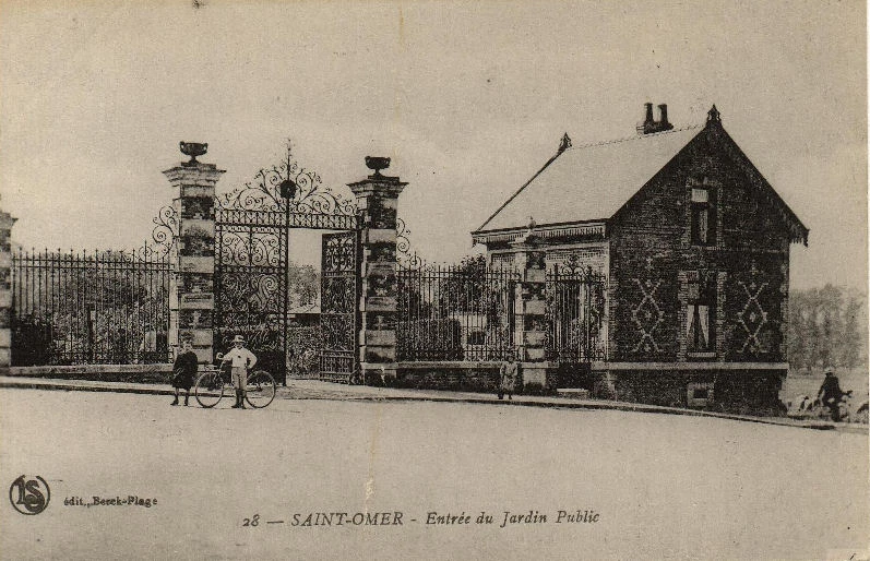 (a)-Les grilles de l