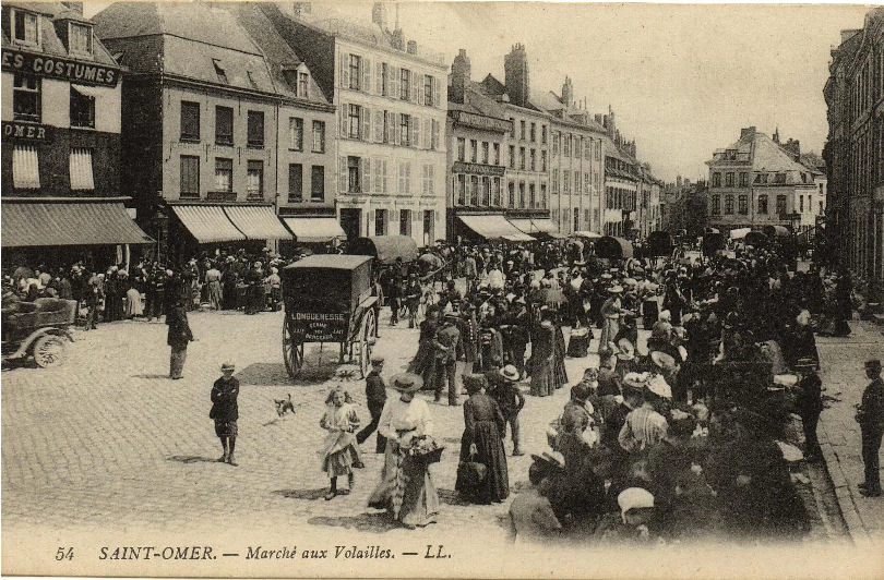 (h)- Beaucoup de monde au marché