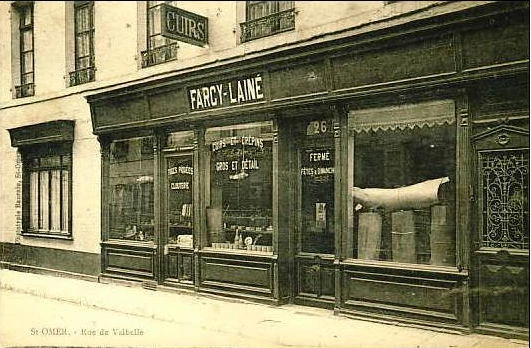 (c ) -Farcy-Lainé, vente de cuir