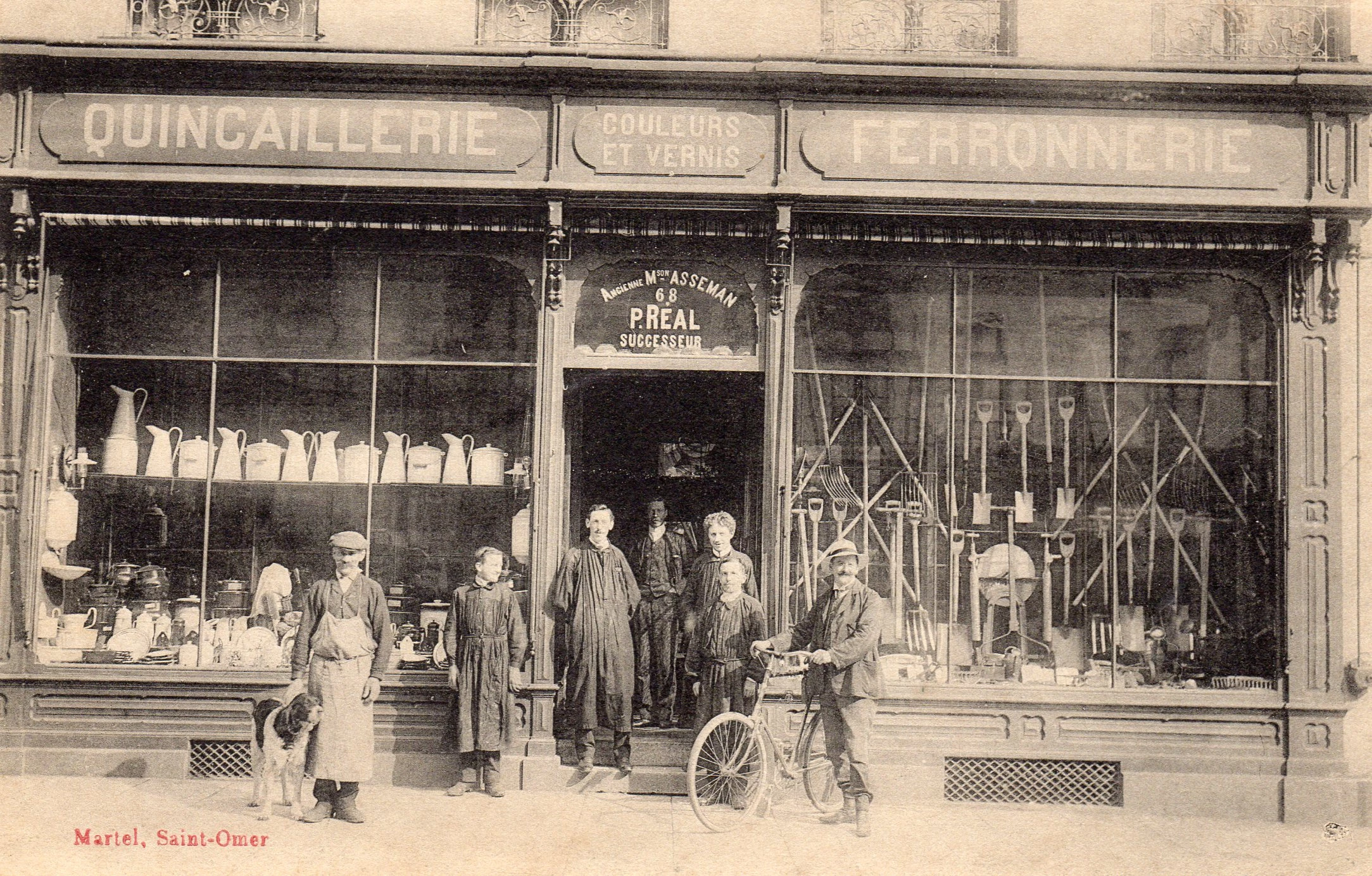 (d1)- Une quincaillerie-ferronnerie